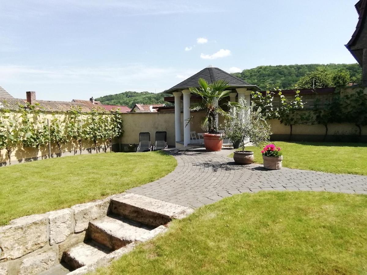 Haus Toskana, Kleines Ferienhaus Im Toskanagarten Bad Sulza Exteriör bild